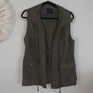 Green hoodie vest